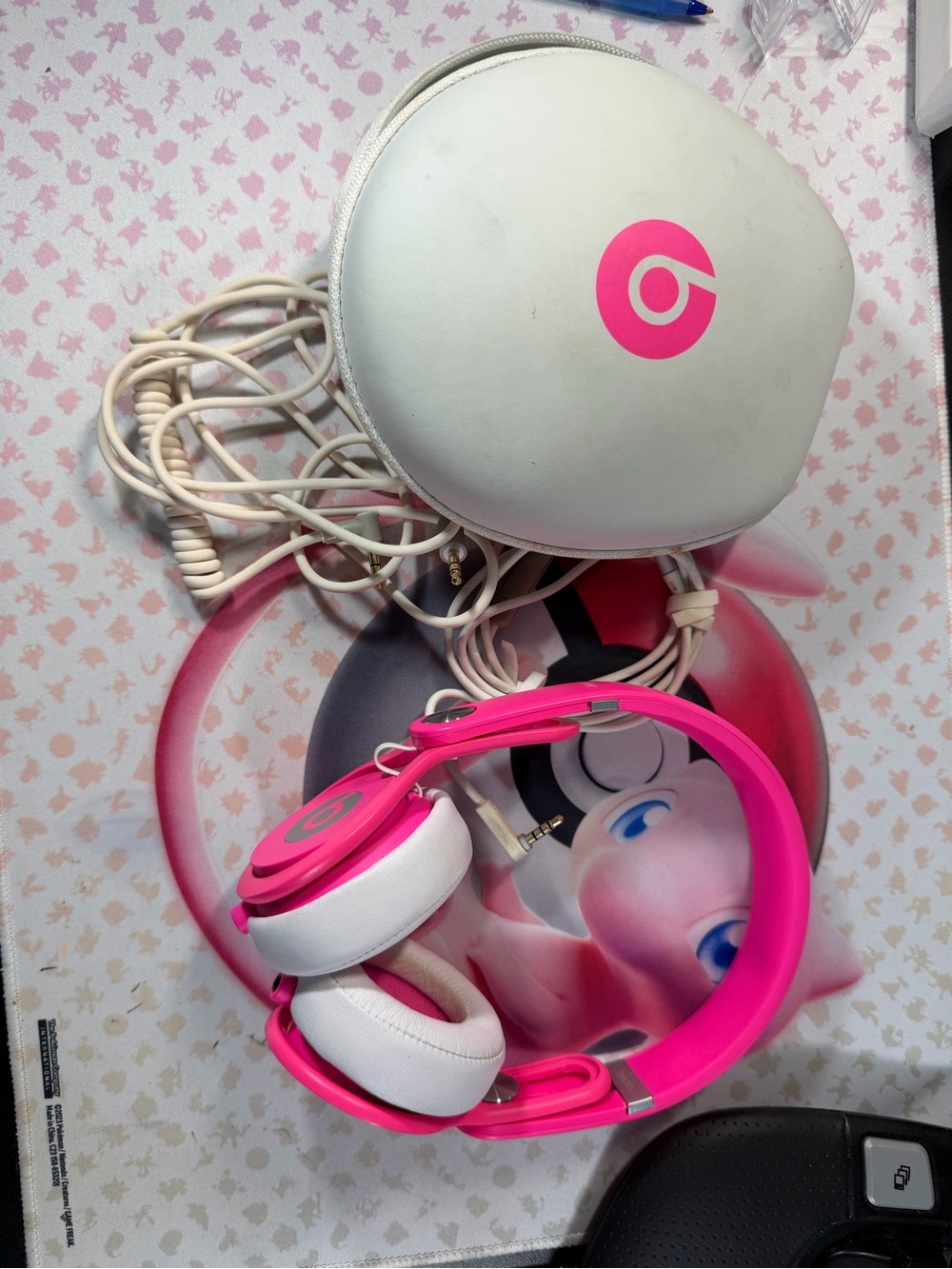 Beats by Dr. Dre MIXR Over the Head Headphones Neon Pink Wired